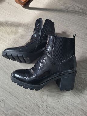 Naturalizer Black Patent Leather Boot